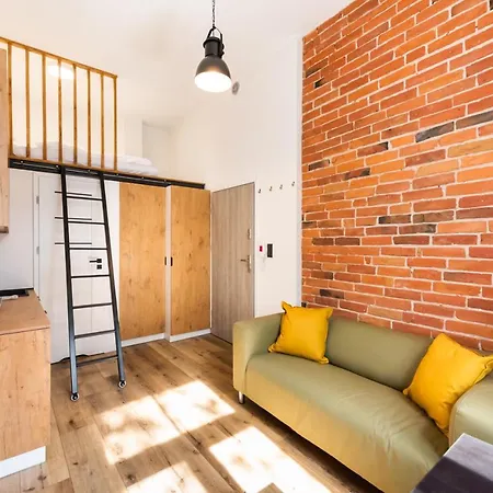 National Stadium Cosy By Bookinghost