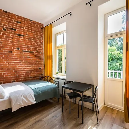 National Stadium Cosy By Bookinghost